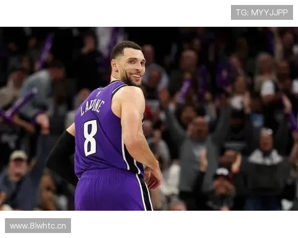 国王后卫拉文右手手术赛季报销